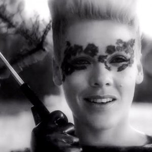 P!NK - Blow Me (One Last Kiss)