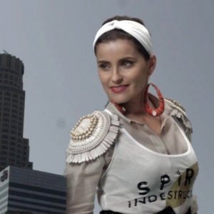 Nelly Furtado - Big Hoops (Bigger The Better)