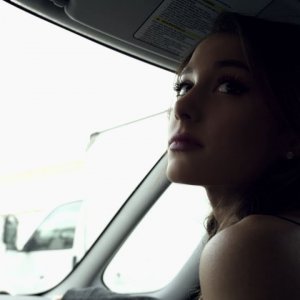 Ariana Grande - One Last Time (Official Video)
