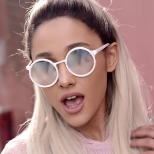 Stevie Wonder - Faith ft. Ariana Grande