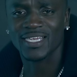 Akon - Smack That (Official Music Video) ft. Eminem
