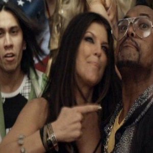 The Black Eyed Peas - I Gotta Feeling (Official Music Video)