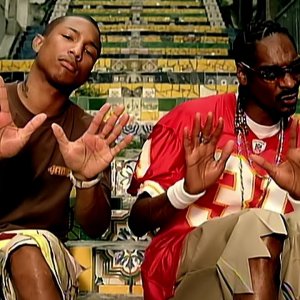 Snoop Dogg - Beautiful (Official Music Video) ft. Pharrell Williams