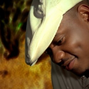 Donell Jones - Knocks Me Off My Feet