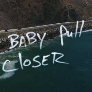 The Chainsmokers - Closer (Lyric) ft. Halsey