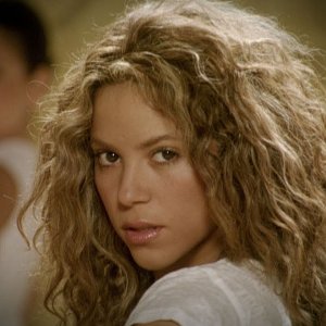 Shakira - Hips Don't Lie (Official 4K Video) ft. Wyclef Jean