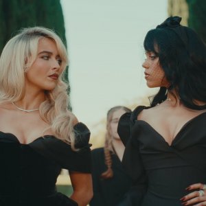 Sabrina Carpenter - Taste (Official Video)