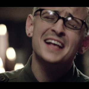 Numb (Official Music Video) [4K UPGRADE] – Linkin Park