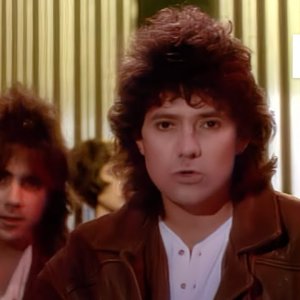 Starship - Nothing's Gonna Stop Us Now (Official Music Video) [HD]