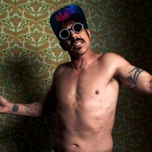 Red Hot Chili Peppers - Dark Necessities [Official Music Video]