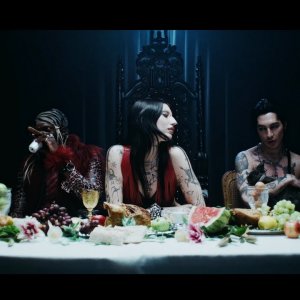 DeathbyRomy - PRAY TO ME feat. Palaye Royale (Official Music Video)