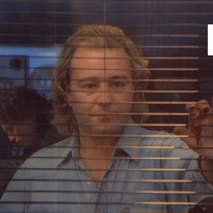 Foreigner - I Want To Know What Love Is (Official Music Video)
