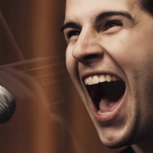 Avenged Sevenfold - So Far Away [Official Music Video]